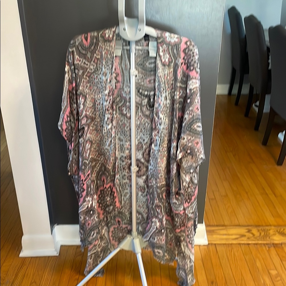 American Eagle Multicolor Patterned Kimono